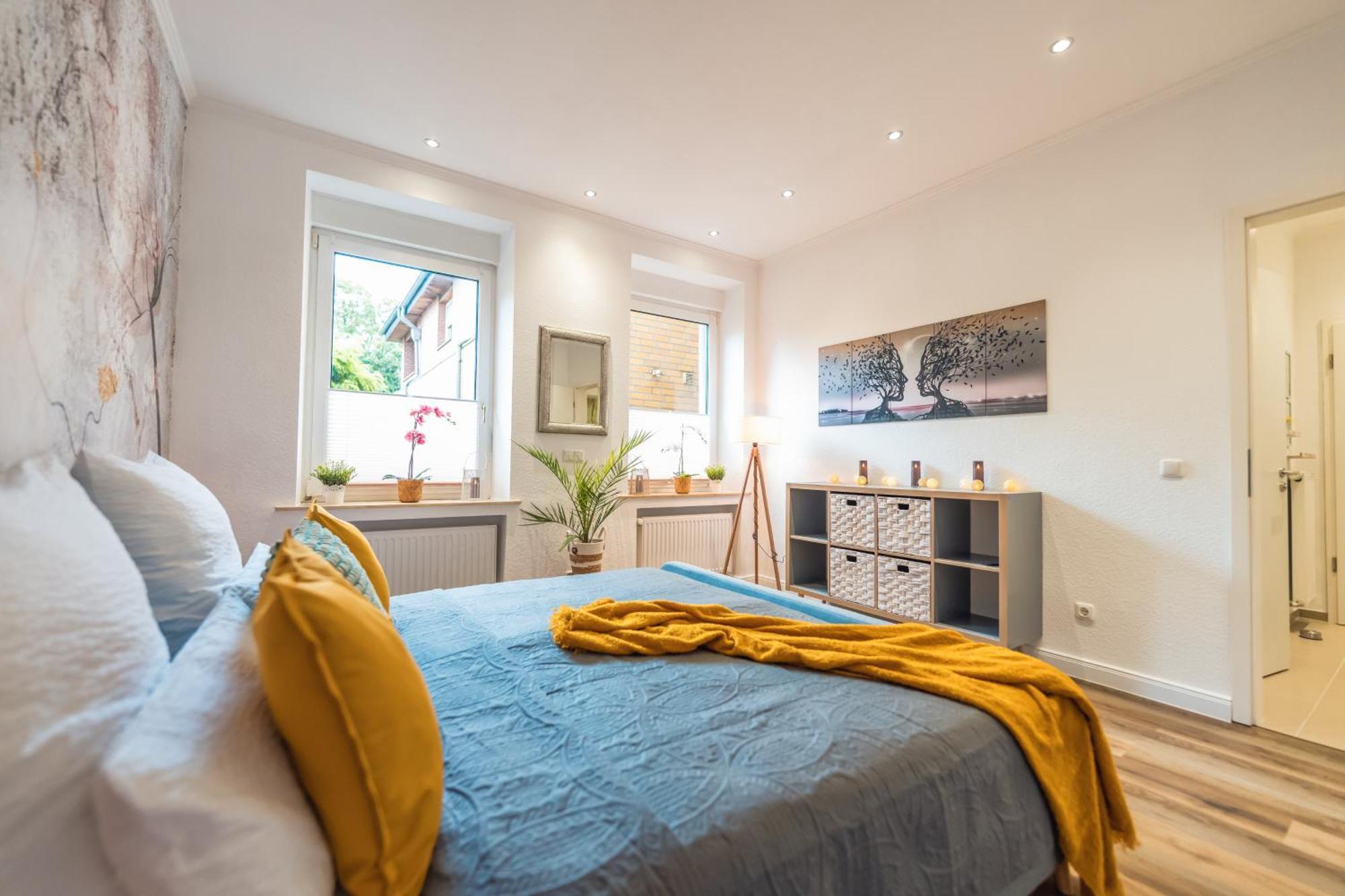 Stylisch - Ruhig - Gemuetlich - Zentral - Einladend Apartment Krefeld Bagian luar foto